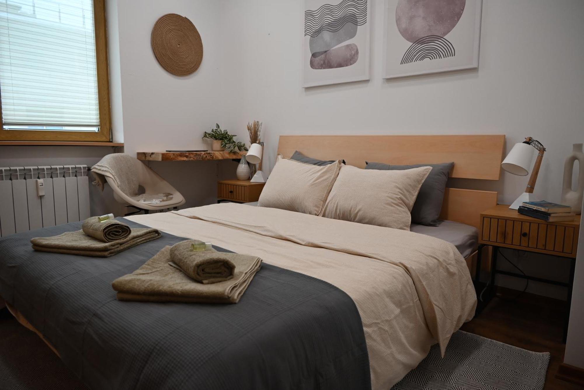 Slaveykov Sqr Urbanlux Topcentre 2Bdr Free Parking София Екстериор снимка