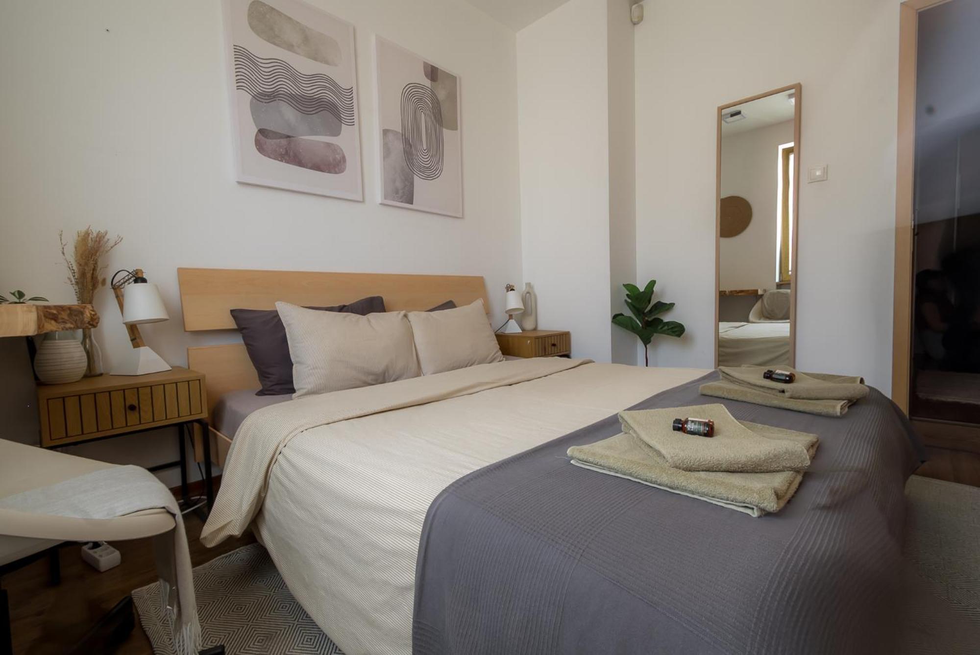 Slaveykov Sqr Urbanlux Topcentre 2Bdr Free Parking София Екстериор снимка